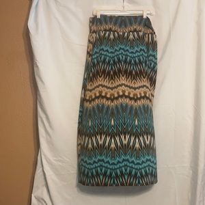 1X skirt, worn a few times. Almost like new